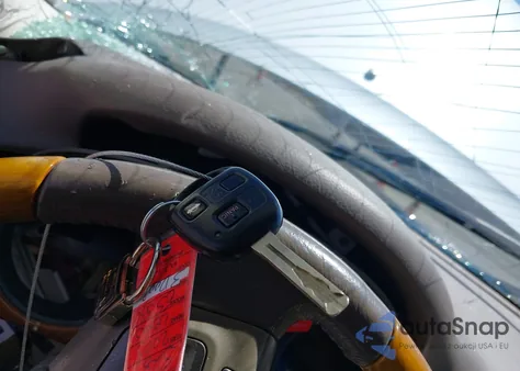 2005 Lexus Es 330 from USA, damaged, VIN JTHBA30G655110371